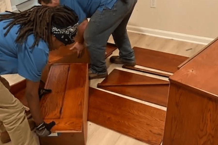 Furniture & Mattress Removal Service Furniture & Mattress Removal Service